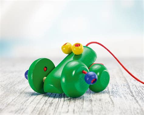 Ranolo Pull Along Frog Wooden Toys Selecta