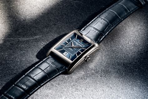 Introducing New Versions Of The Frederique Constant Classics Carrée