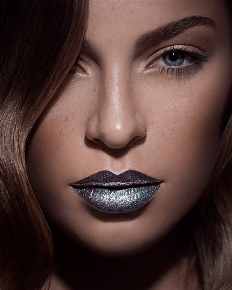 Silver Lips Glitter Make Up Makeup Fantasy Makeup Makeup Looks