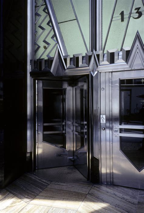 Chrysler Building 405 Lexington Avenue New York The Entrance Doors