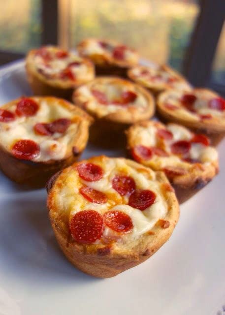 Mini Deep Dish Pepperoni Pizza Cupcakes 😍 Musely