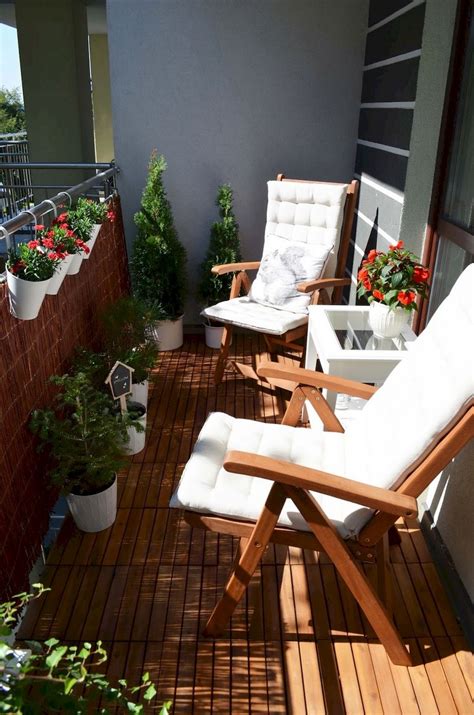 75 Beautiful Apartment Balcony Decorating Ideas On A Budget Page 43 Of 67