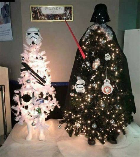 Darth And Storm Trooper Christmas Tree Star Wars Christmas Tree Star