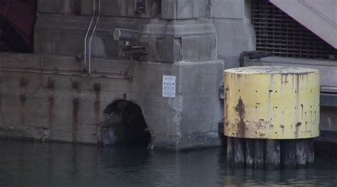 Video Sewage In The Chicago River Medill Reports Chicago