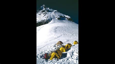 Rückblick 60 Jahre Nach Der Erstbesteigung Des Mount Everest Outdoor
