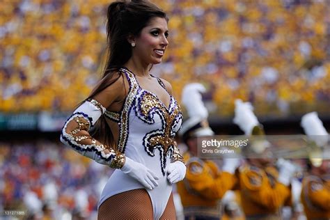 Florida V Lsu Photos And Premium High Res Pictures Golden Girls Girl