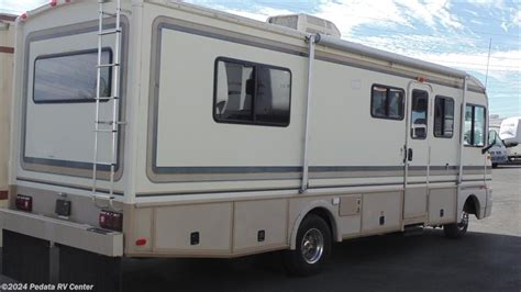 10881 Used 1995 Fleetwood Bounder 28t Class A Rv For Sale