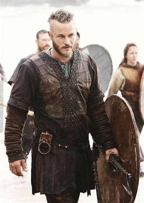Ragnar Lothbrok From Vikings Roi Ragnar Ragnar Lothbrook King
