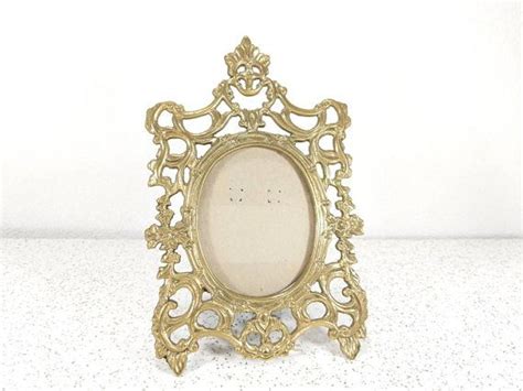 Vtg Gold Brass Ornate Oval Picture Frame Scrolls Filigree Etsy Oval