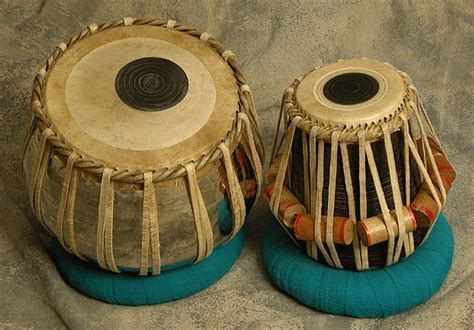 The use of bamboo flutes, such as the murali, is common to both traditions as well as many other genres of indian music. 51 best Tabla & Mridangam images on Pinterest | Drum sets, Percussion and Percussion instrument