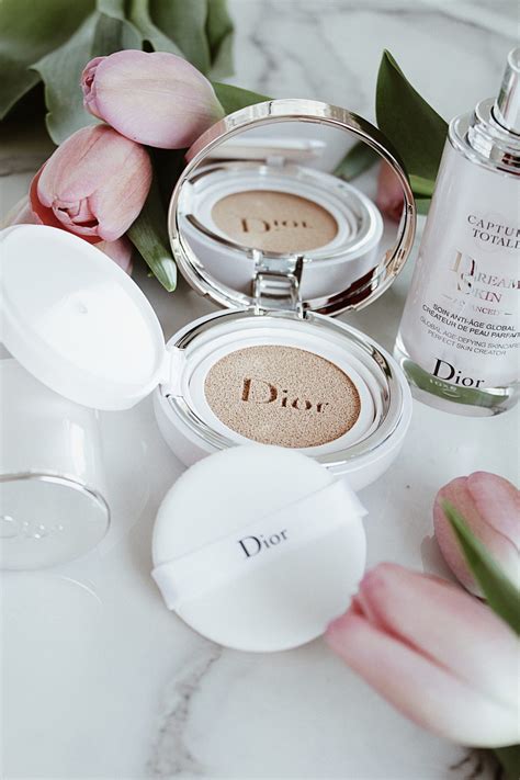 Dior Capture Dreamskin Fresh And Perfect Cushion Million Idole