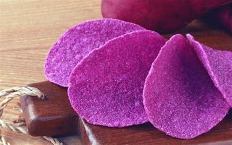 Budidaya ubi jalar ungu merupakan pilihan yang tepat untuk bercocok tanam karena cukup mudah dalam perawatannya dan tidak tergantung musim. Cara Membuat Keripik Ubi Ungu Manis dan Renyah