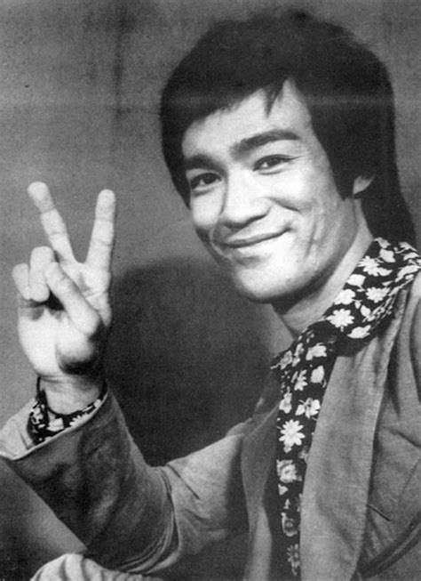 40 Candid Photographs Of A Young Bruce Lee From The 1960s ~ Vintage