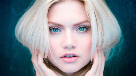 Beautiful Eyes Blonde Girl Hd Girls 4k Wallpapers Images