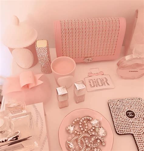 Cool Pink Luxury Wallpaper References