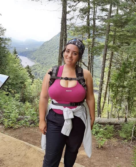 Im Feeling An Overwhelming Urge To Go Hiking Right Now R2busty2hide