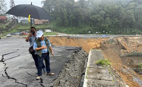 Setiap pemaju telah diwajibkan untuk menyediakan satu laporan eia sebelum, semasa dan selepas aktiviti pembangunan di kawasan tanah tinggi dijalankan. Baiki Segera Kawasan Tanah Runtuh Demi Keselamatan - ADUN ...