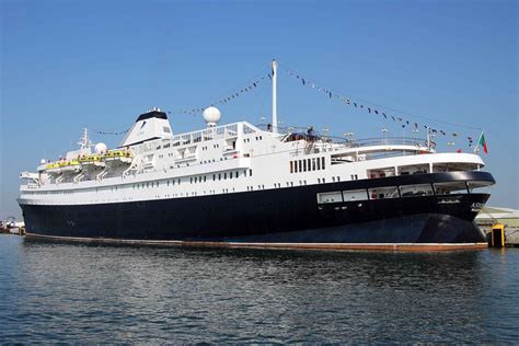 Cruise ship Astoria makes history at Poole | Ships Monthly