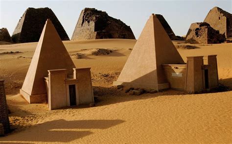 Sudans Meroe Pyramids Are Just As Spectacular As The Ones Youll Find