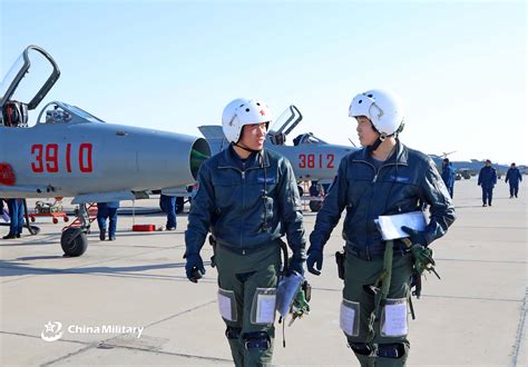 Pilots Go Through Pre Flight Procedures In Early Morning China Military