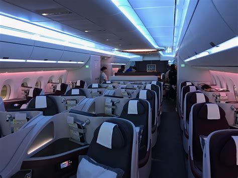 Qatar airways business class named world's best business class in 2013 and 2014 offers angle lie flat seats or flat beds. Review: Qatar Airways A350 Business Class Doha to New York - Live and Let's Fly