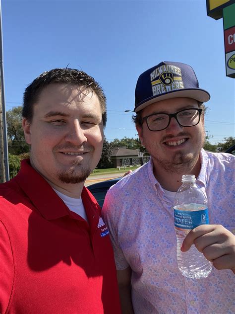 Ty Bodden on Twitter: "I can attest that @EBrooksUncut is in Neenah