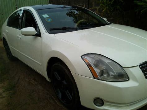 Cleanest 2005 Nissan Maxima Dagrin Fully Pimped 980k Awoof Price
