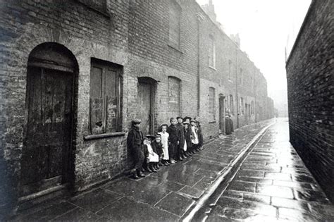 London Slums C1900 Bw Photo English Photographer As Art Print Or