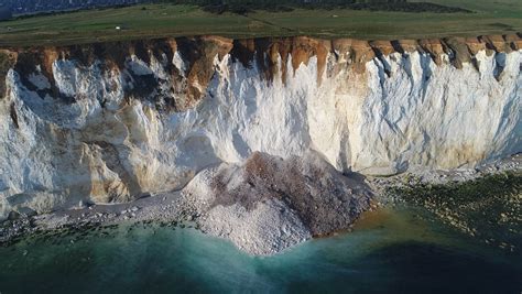 Seaford Head Cliff Fall Sparks Major Search Operation Daily Mail Online