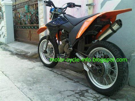 Dari beberapa informasi ternyata motor yang memiliki julukan 'kalajengking' tersebut memiliki sejumlah keunggulan untuk direstorasi ulang menjadi motor modifikasi yang menarik. scorpio modif to trail - auto modif-ikasi trend motor and ...