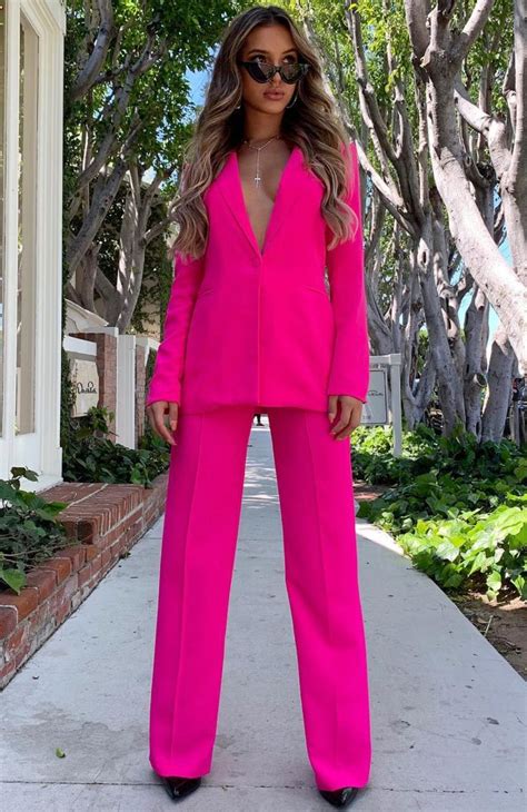Pin By Sherrelllashe On Sassy Suits Hot Pink Pants Pink Pants Outfit