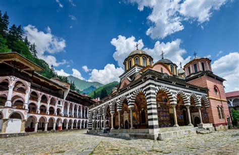 ブルガリアの世界遺産「リラ修道院」とは？世界遺産マニアが解説 世界遺産マニア