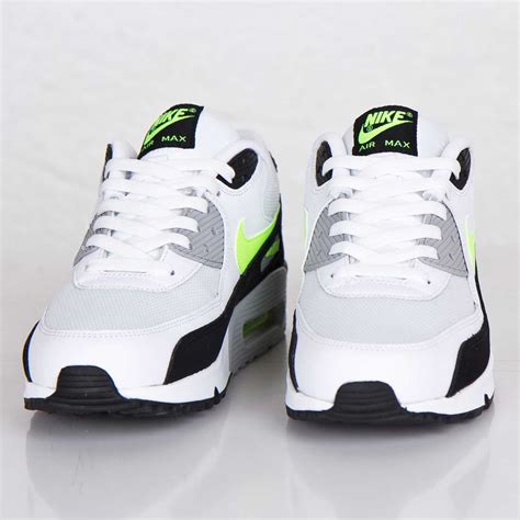 Nike Air Max 90 Essential 537384 118 Sneakersnstuff Sns