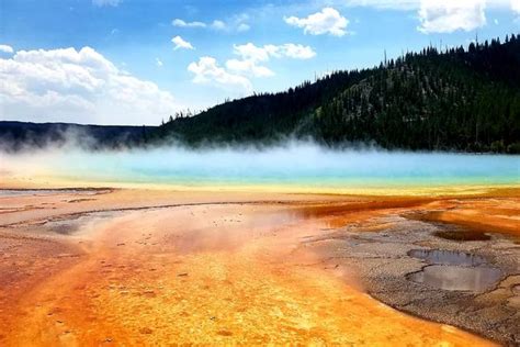 Top 10 Yellowstone National Park Tours For Seniors And Over 50s Tourradar