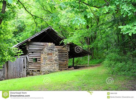 It is the most photographed spot. Boxley Valley Cabin stock photo. Image of valley ...