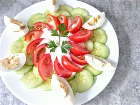 Ensalada De Pepino Y Yogurt 3 Raciones Pedro Suarez Y Sus Recetas