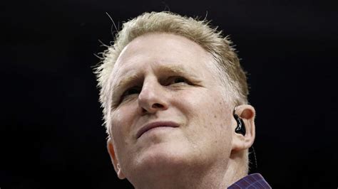 Michael Rapaport's new thing is yelling at an internet cat