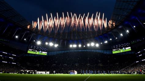 Performance chart premier league 20/21. Bring the Noise: Ranking All 20 Premier League Grounds ...