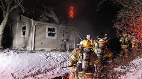 Early Video Working House Fire In Whitehall Pa