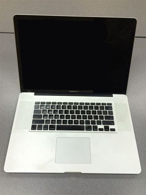 How To Replace The Display On Late 2011 17 Inch Unibody Macbook Pro