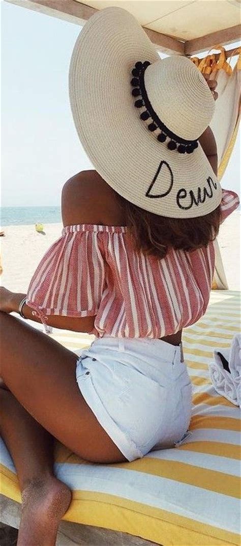 27 Super Cute Beach Outfits You Can Wear This Summer