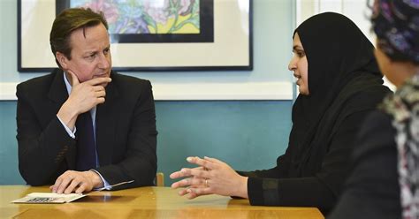 Britain Unveils Plans To Fight Extremism In Young Muslims The New York Times