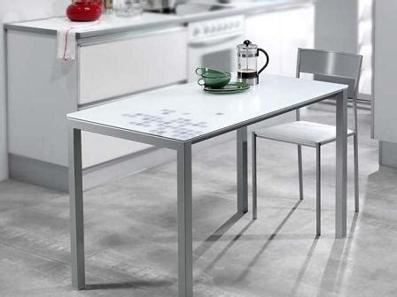 Mesa comedor o cocina fija cristal blanco. Mesas para la cocina: propuestas modernas y prácticas ...