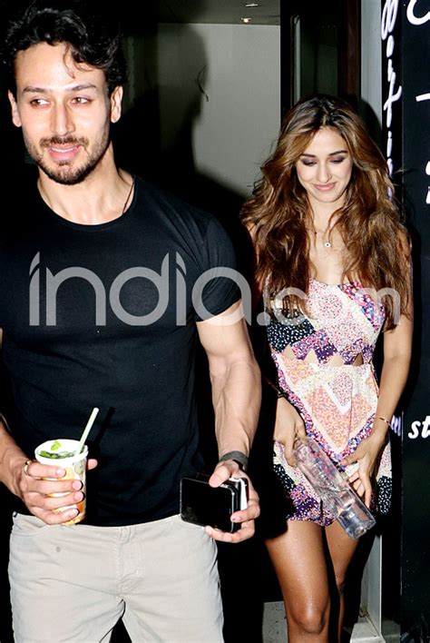 Disha Patani Tiger Shroff Are All Smiles As They Go Out On Date Night