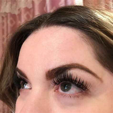 2d volume eyelash extensions by mini beauty in pasadena volume eyelash extensions eyelashes