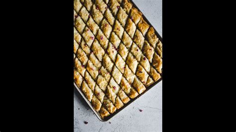 How To Make Baklawa Baklava Easy And Traditional Recipe Youtube