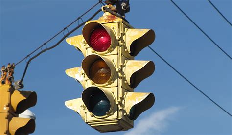 Buy the best and latest stop lights on banggood.com offer the quality stop lights on sale with worldwide free shipping. A Spotter's Guide to Traffic Signals, Part 1 | streets.mn