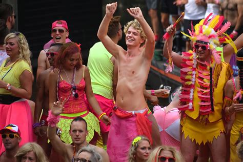 gay pride 2015 amsterdam netherlands prinsengracht can… flickr
