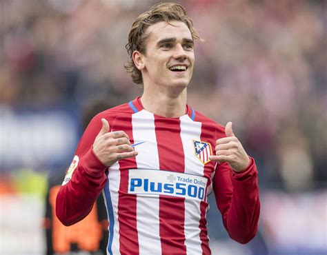 Congrats are in order to french world cup winner antoine griezmann and his wife erika choperena who announced the birth of their third child. Antoine Griezmann Wife Name, Age Photos, Daughter, Height