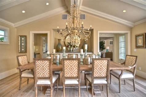 Vaulted Ceiling Dining Room Ideas